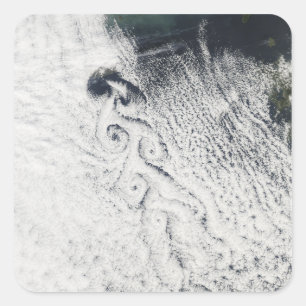 Pegatina Cuadrada Von Karmann en las nubes