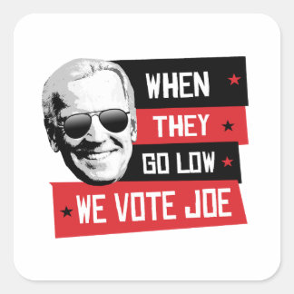 Pegatina Cuadrada Votamos a Joe