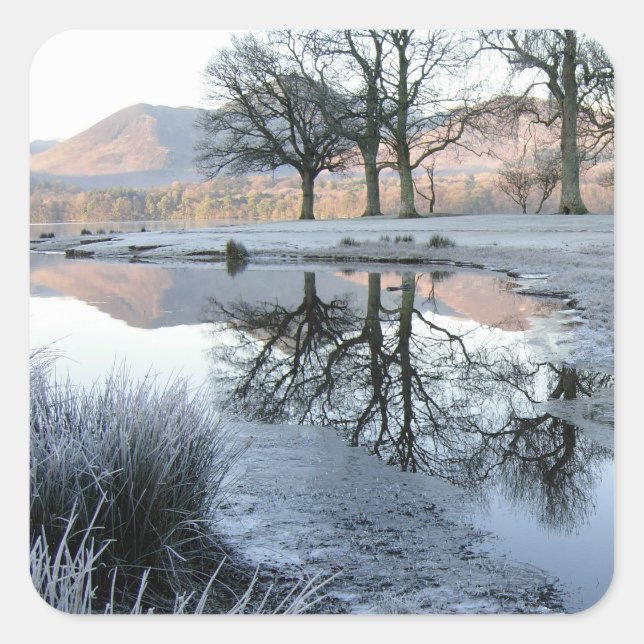 Pegatina Cuadrada Winter Morning: Strandshag Bay, Derwentwater (Anverso)