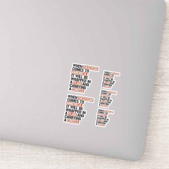 Pegatina Cuando el fascismo llega a Estados Unidos (Detalle)
