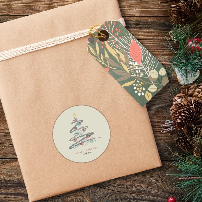 Pegatina de adornos de impresión de árbol de Navid (Personalize your gifts and packages with this minimal Christmas tree card with paw print ornaments!)