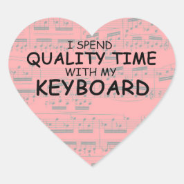 Pegatina de corazón de teclado en tiempo de calida