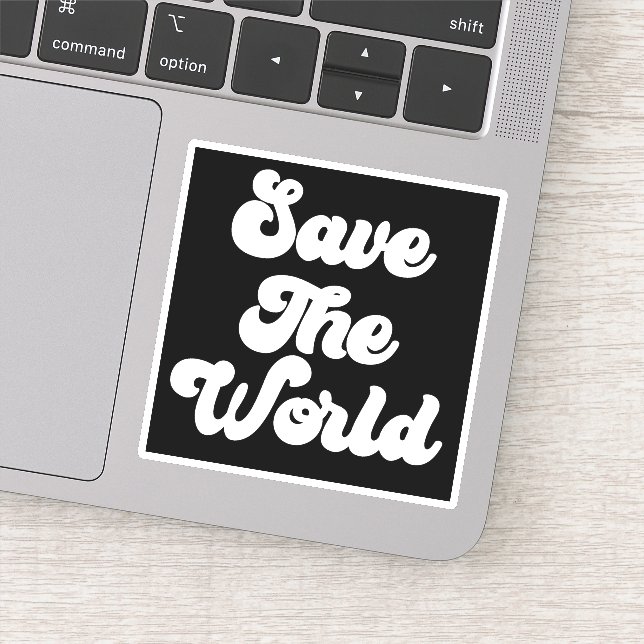 Pegatina de Cota para Salvar el Mundo (Detalle)
