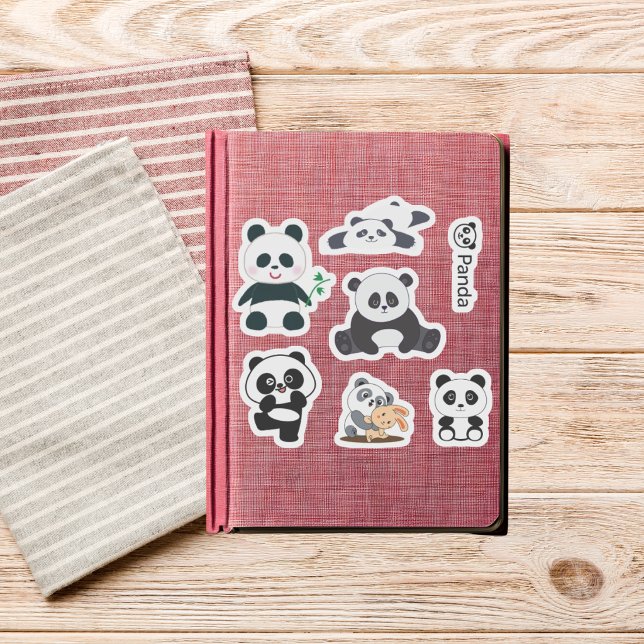 Pegatina de vinilo de Panda Esponjoso  (Subido por el creador)