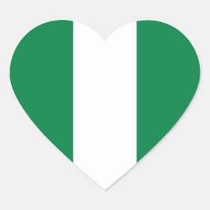 Pegatina del corazón de la bandera de Nigeria