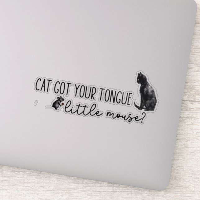 Pegatina El gato tiene su lengua, pequeño ratón, atormentad (Detalle)