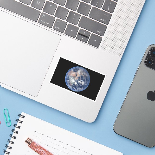 Pegatina El Hemisferio Oriental Sobre El Planeta Tierra. (Ordenado portátil con iPhone)