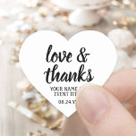 Pegatina En Forma De Corazón Amor y gracias guión negro y blanco simple y elega<br><div class="desc">Añade un toque personalizado a los favores de la fiesta, a las decoraciones, y gracias a las notas con personalizados "amor y gracias" pegatinas en forma de corazón. Toda la redacción de esta plantilla es sencilla para el personalizar de sellos para sobres o etiquetas de regalo. El diseño en blanco...</div>