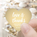 Pegatina En Forma De Corazón Amor y gracias Relieve metalizado Faux de Oro Senc<br><div class="desc">Añade un toque personalizado a los favores de la fiesta y gracias notas con personalizados "amor y agradecimiento" pegatinas/sellos para sobres en forma de corazón. Toda la redacción de esta plantilla es sencilla para el personalizar en cualquier ocasión, como boda, ducha de novia, graduación, fiesta de cumpleaños, aniversario o jubilación....</div>