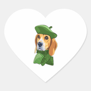 Pegatina En Forma De Corazón Beagle de perro en boina verde francesa