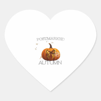 Pegatina En Forma De Corazón Camiseta esencial de otoño