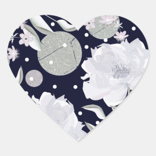 Pegatina En Forma De Corazón Flores de peonía blanca sobre azul oscuro.