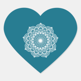 Pegatina En Forma De Corazón Mandalá blanco sobre fondo azul