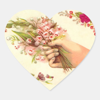Pegatina En Forma De Corazón Mano de amor vintage que ofrece lirios del valle