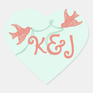Pegatina En Forma De Corazón Monograma del Boda de capilla de coral y de menta