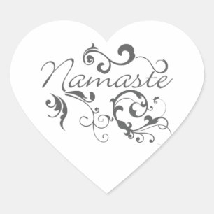 Pegatina En Forma De Corazón Namaste en los giros grises oscuros