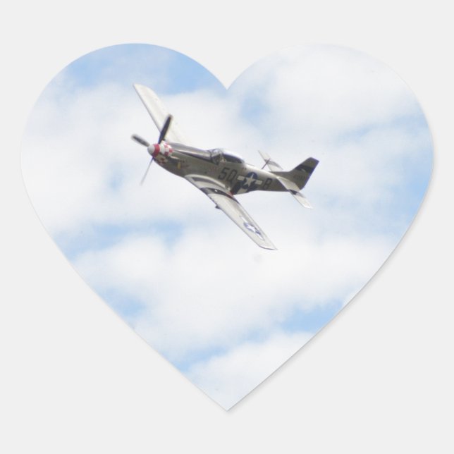 Pegatina En Forma De Corazón P51 Mustang en vuelo (Anverso)