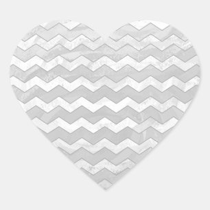 Pegatina En Forma De Corazón Patrón de Chevron Gris con cielo lluvioso