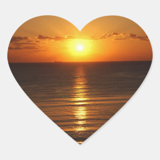 Pegatina En Forma De Corazón Pegatina con forma de corazón al atardecer