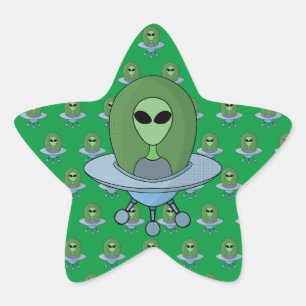 Pegatina En Forma De Estrella Alien en su pequeña nave espacial