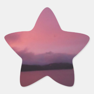 Pegatina En Forma De Estrella Atardecer morado en el lago Arrowhead