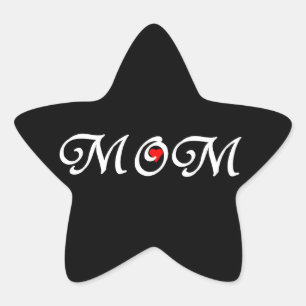 Pegatina En Forma De Estrella Mamá con el corazón rojo
