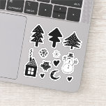 Pegatina Fuera de los árboles de nieve, frío, corazón<br><div class="desc">Añade estos adorables artículos de "It's Cold Outside" a todo lo que quieras con estos pegatinas artesanales personalizados. Manténgalos juntos o mezclarlos. Compártelos o mantenerlos a su disposición. Obtén todos los conjuntos de pegatinas. Esto es muy divertido para niños o adultos. Excelente por una recompensa para los niños.</div>