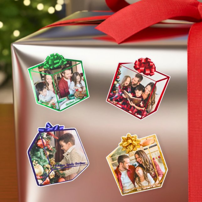 Pegatina Fun Modern Christmas Present Family Photo Custom (Subido por el creador)