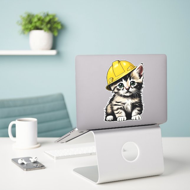 Pegatina Gato de construcción (Ordenado portátil  en el escritorio)