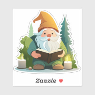 Pegatina Gnome Leyendo Un Libro Bajo La Luz De Una Vela Peg
