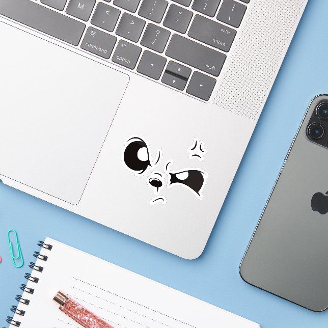 Pegatina Grumpy Panda Face Minimalist Vinyl Laptop Sticker. (Ordenado portátil con iPhone)