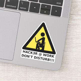 Pegatina Hacker en el trabajo