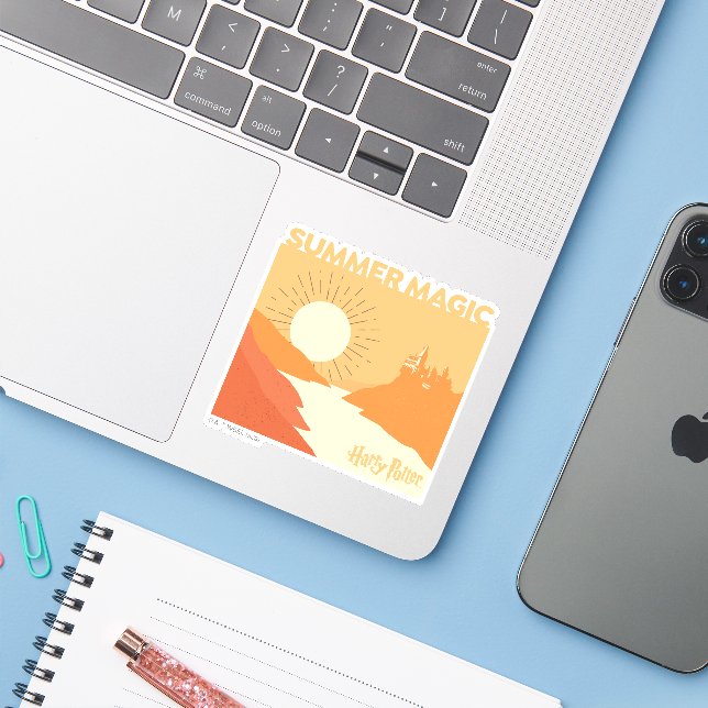 Pegatina HARRY POTTER™ | Mágica de verano HOGWARTS™ (Ordenado portátil con iPhone)