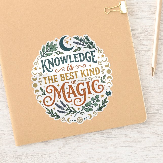 Pegatina Knowledge is the Best Kind of Magic Book Moon (Cuaderno)