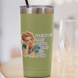 Pegatina La divertida familia Retro Housewife dice sarcásti