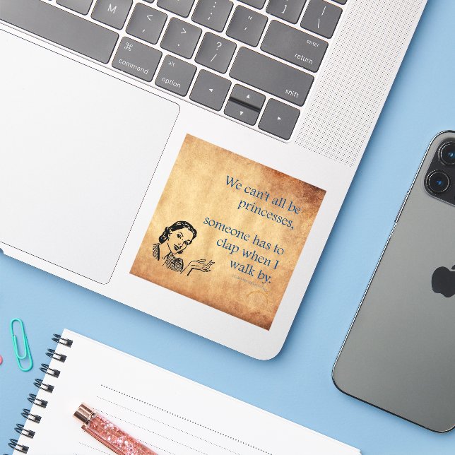 Pegatina La princesa de SlipperyJoe aplaude caminar diverti (Ordenado portátil con iPhone)