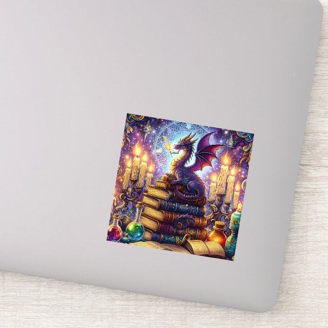 Pegatina Libros del Mago del Dragón Místico (Detalle)