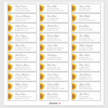 Los clientes de los girasoles se dirigen a ellos.