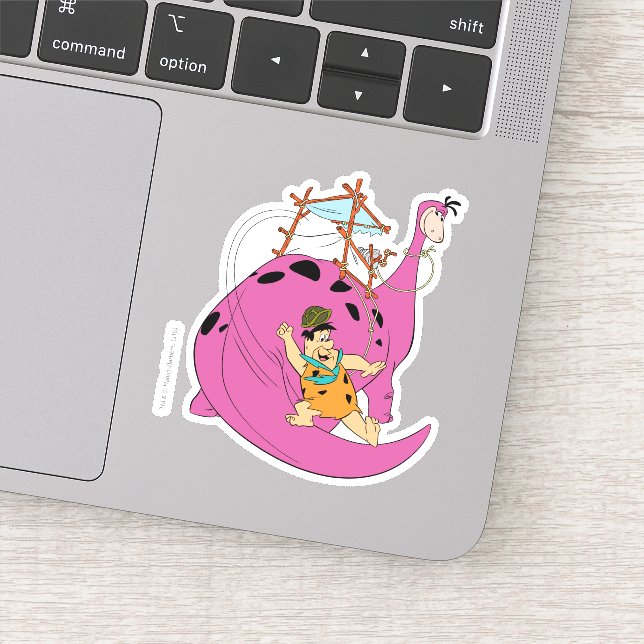 Pegatina Los Picapiedra | Fred Sliding Down Tail (Detalle)