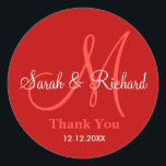 Pegatina Monograma de Agradecimiento Rojo<br><div class="desc">Pegatinas iniciales con nombre de novia y novio, fecha de boda y un mensaje de agradecimiento para expresar su gratitud en su día de boda o en cualquier ocasión especial. .Este pegatina de boda monograma es de color rojo. Hay más colores disponibles para su elección. También puede personalizar el color...</div>