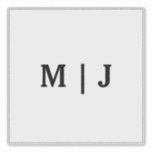 Pegatina Monogramas Nombre blanco negro Boda Minimalista 20<br><div class="desc">Impreso con iniciales de monograma (que puede editar,  cambiar y personalizar) en negrita. Diseño disponible en todos los tamaños,  sólo tiene que elegir el tamaño adecuado que necesita.</div>