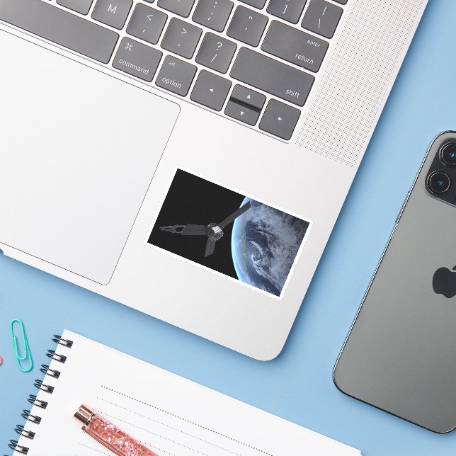 Pegatina Naves espaciales de Juno durante su vuelo terrestr (Ordenado portátil con iPhone)