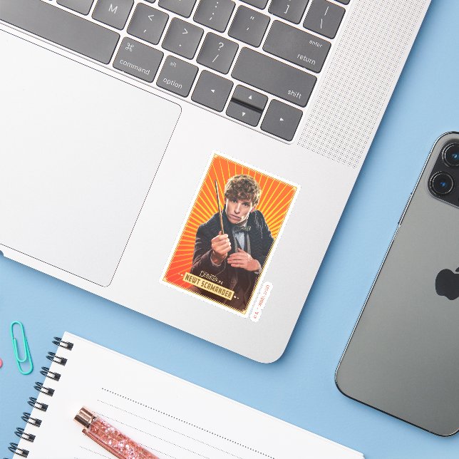 Pegatina Newt Scamander Character Graphic (Ordenado portátil con iPhone)