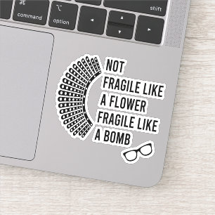 Pegatina No frágil como flor frágil como bomba