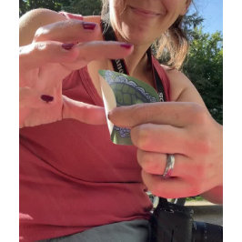 Pegatina Ovalada A los amantes de la naturaleza les encantan las to