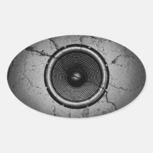 Pegatina Ovalada Altavoz musical en una pared rota