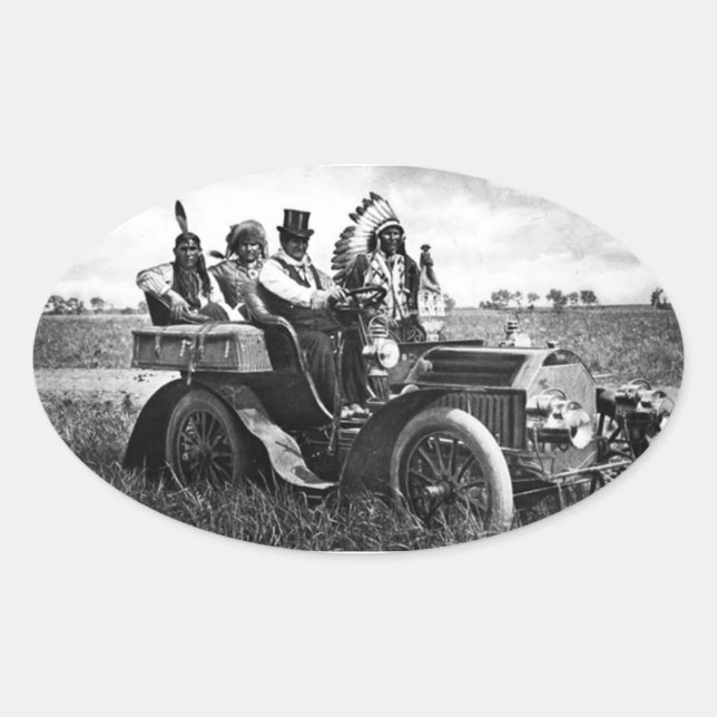 PEGATINA OVALADA APACHES Y GERONIMO CONDUCIENDO UN AUTO MOTOR (Anverso)