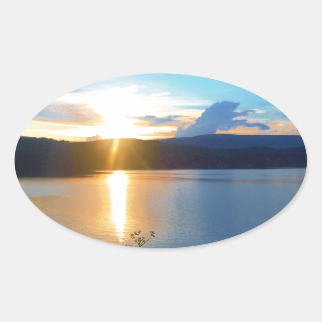 Pegatina Ovalada Atardecer azul en el lago (Anverso)