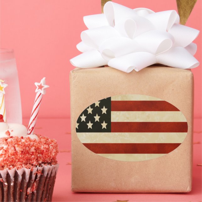 Pegatina Ovalada Bandera estadounidense agitada y rusa (Fiesta)