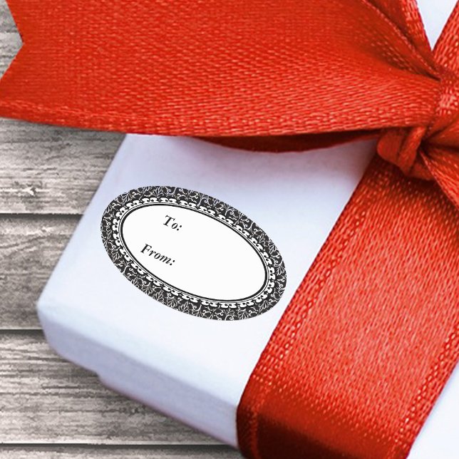 Pegatina Ovalada Diseño elegante de Damasco Blanco Negro (Abstract black and white elegant damask with scrolls pattern on oval give tag sticker.)